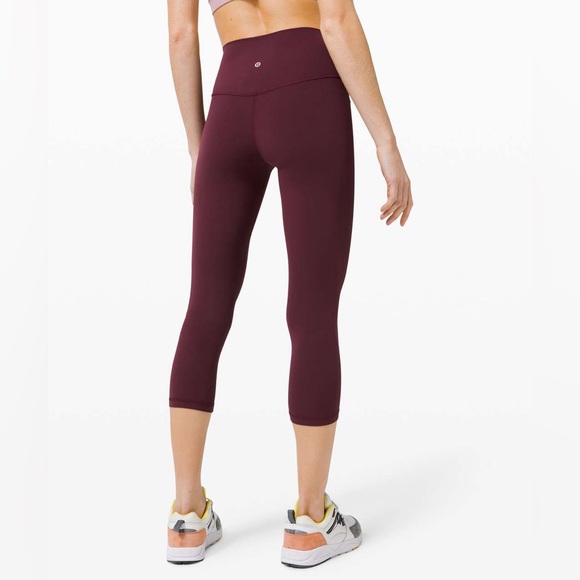 lululemon athletica Pants - Lululemon Align Crop *21"